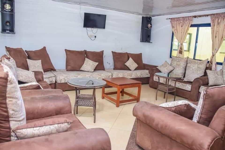 Meru Paramount Ngoại thất bức ảnh